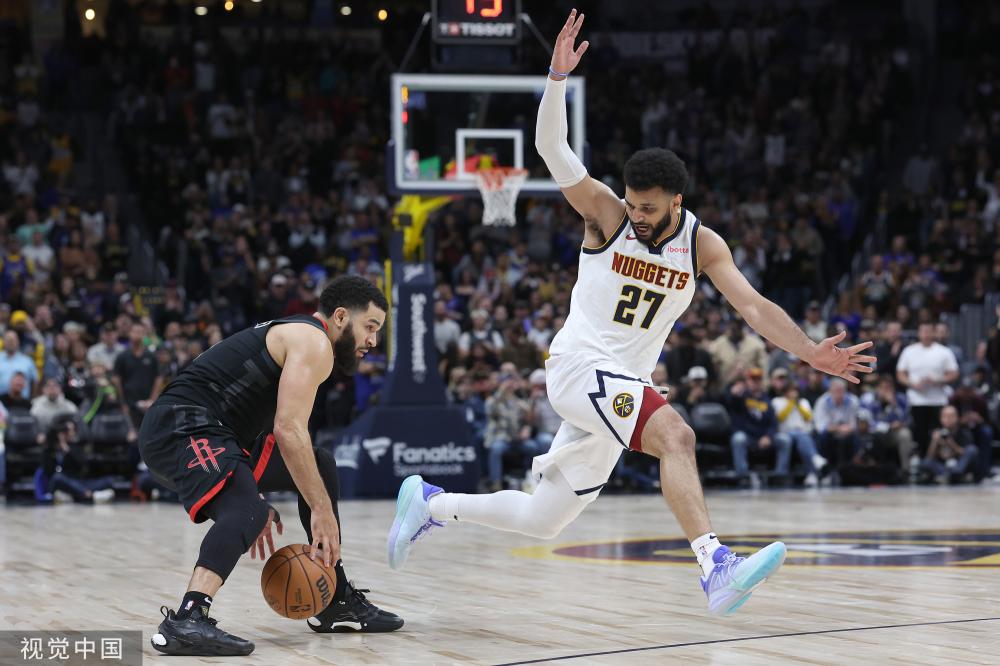 使得他们在 使得他们在