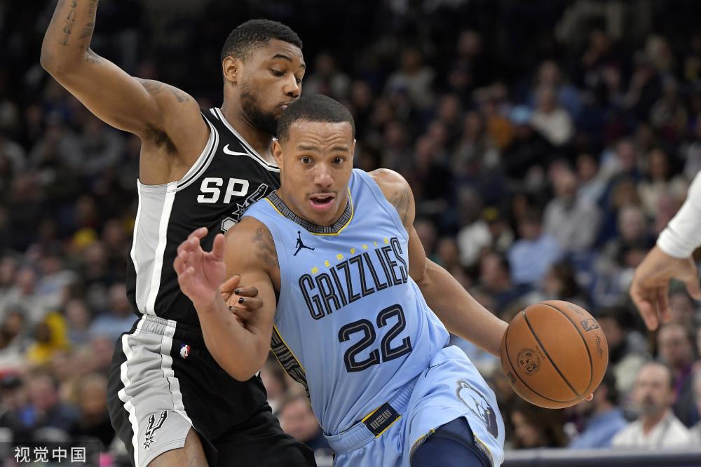 国王措手不 国王措手不